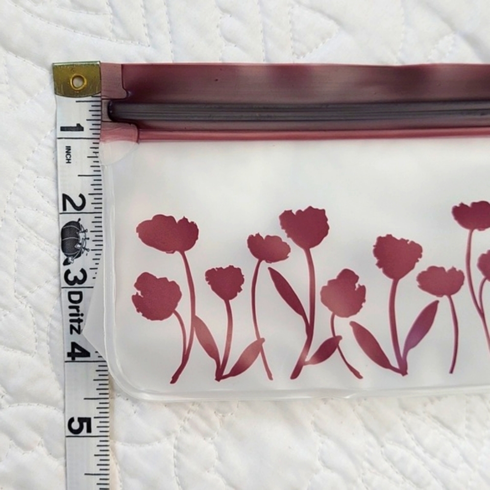 * Thirty-One Delicate Floral Re-Useable Ziplock Bags, Small & Medium, Like New - Picture 5 of 5